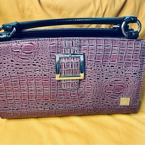 Miche classic “Ellie” in purple.
